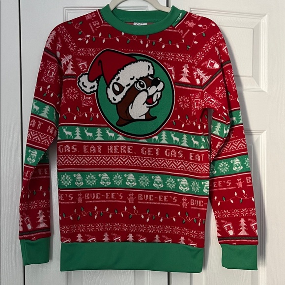 Buc-ee's Festive Red and Green Crewneck Sweater - Picture 1 of 3